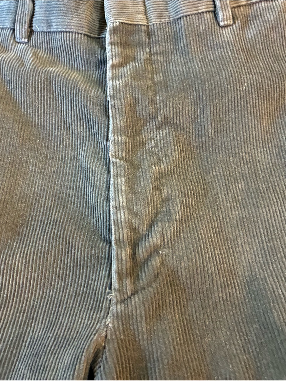 Haggar Men's Straight Corduroy Jeans in Olive